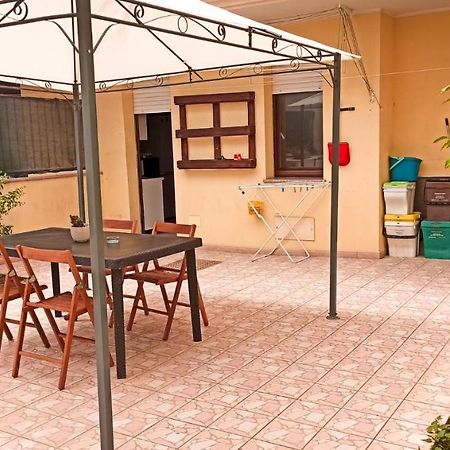 Domumontegrappa - Appartamento Indipendente Con Giardino - Сесту Екстер'єр фото